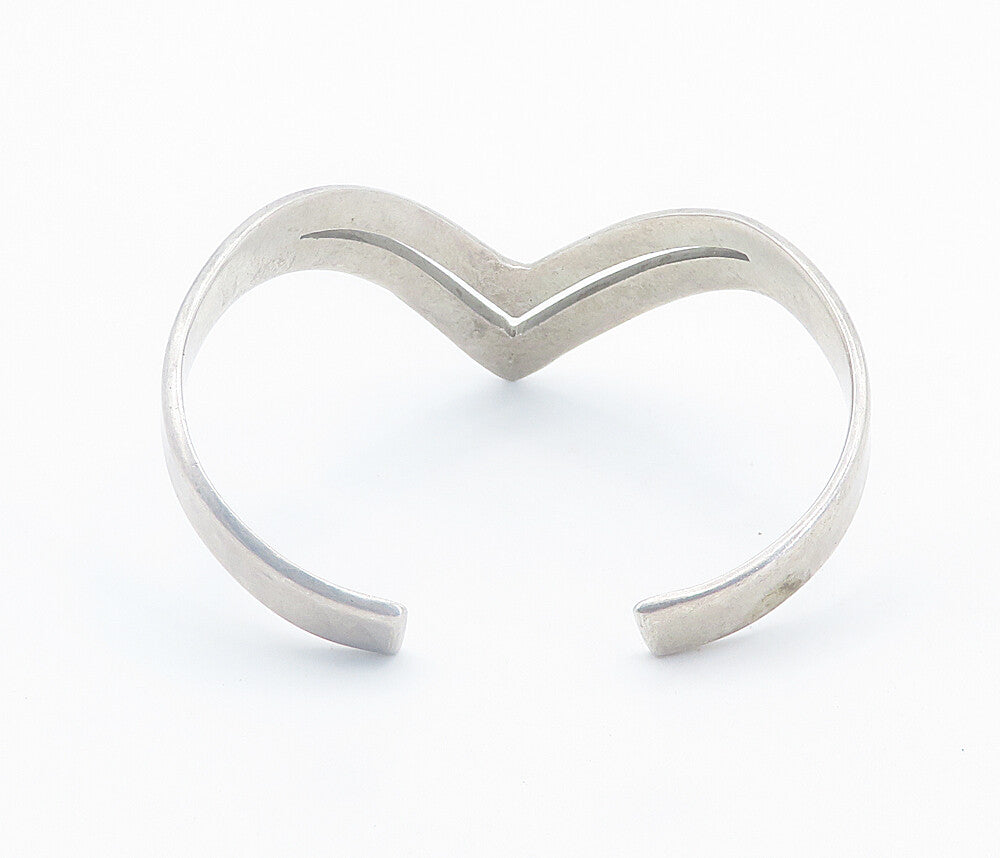 MEXICO 925 Sterling Silver Vintage Cutout Design Pointed Cuff Bracelet BT3394