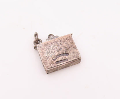 DANECRAFT 925 Silver  Vintage Christmas Stockings Fireplace Pendant  PT21668