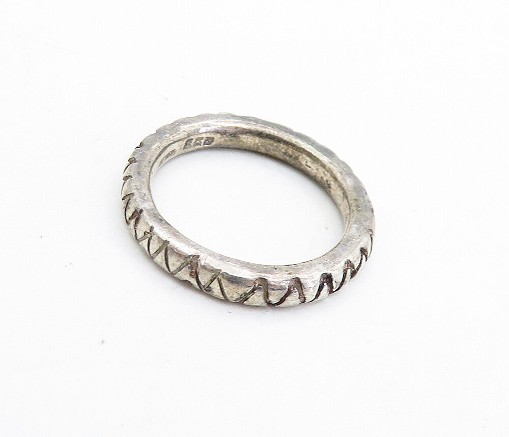 925 Sterling Silver  Vintage Dark Tone Chiseled Wavy Band Ring Sz 9  RG7075