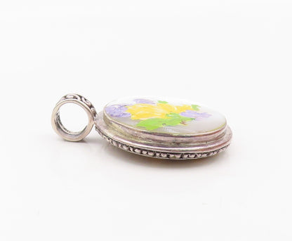 925 Sterling Silver  Vintage Mother Of Pearl Floral Art Round Pendant  PT7698