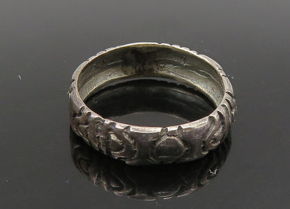 925 Sterling Silver  Vintage Dark Tone Pattern Petite Band Ring Sz 6  RG22980