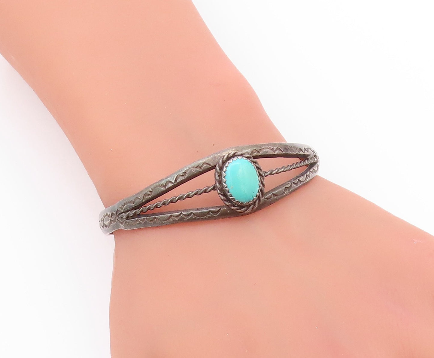 925 Sterling Silver Vintage Bracelet NAVAJO Turquoise Split Roped Cuff  BT11185