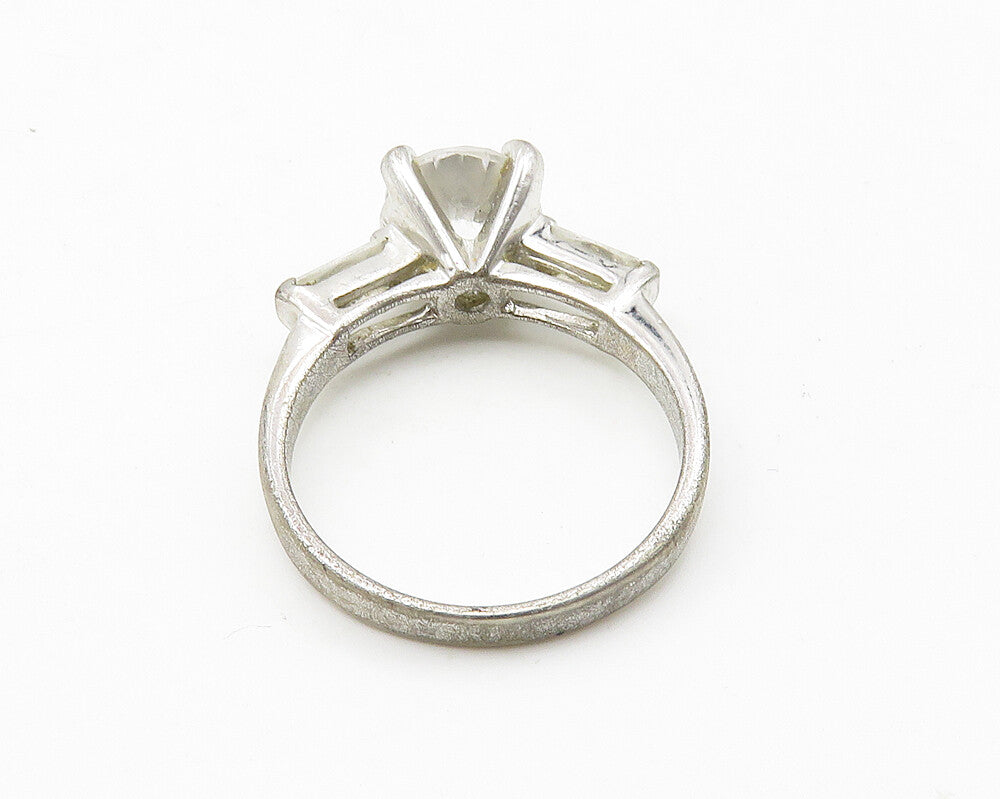 925 Sterling Silver  Cubic Zirconia Solitaire With Accents Ring Sz 7  RG10363