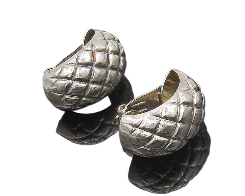 REEB 925 Silver  Vintage Shiny Quilted Etched Non Pierce Earrings  EG9643