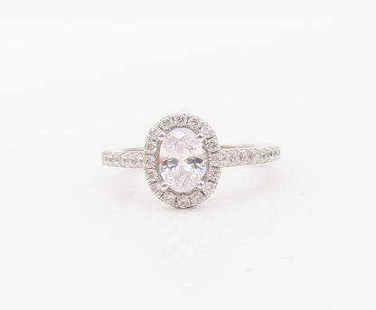 925 Sterling Silver Vintage Ring Oval Cut & Halo CZ Band  Sz 7  RG30781