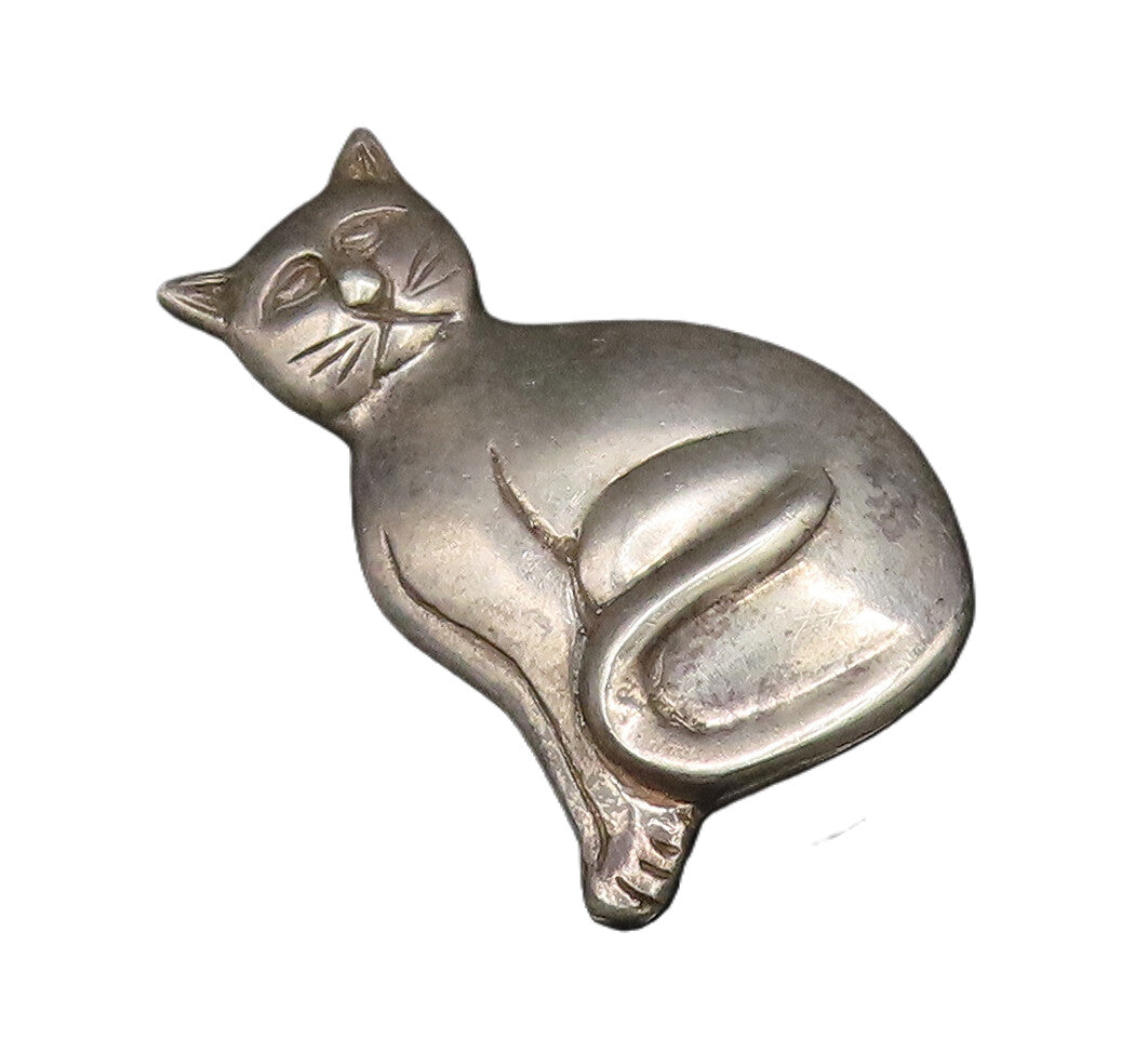 BOMA 925 Sterling Silver Vintage Carved Serious Sitting Cat Brooch Pin BP9926
