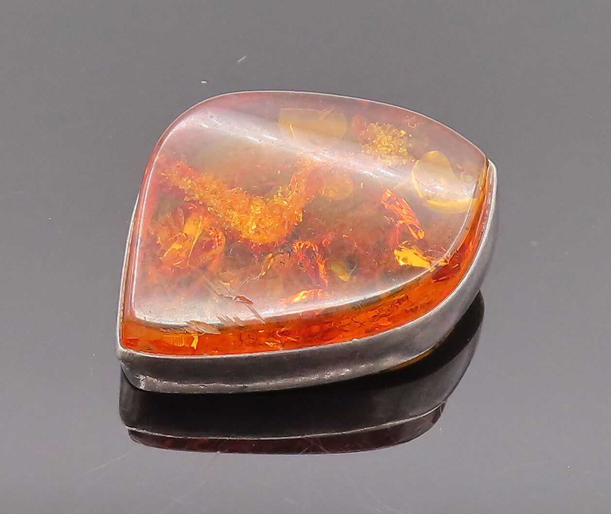 POLAND 925 Sterling Silver Vintage Minimalist Baltic Amber Brooch Pin BP10132