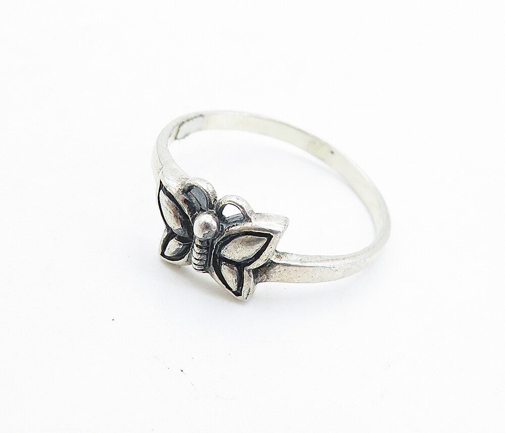 925 Sterling Silver  Vintage Petite Butterfly Motif Band Ring Sz 9  RG6092