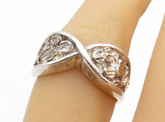 925 Sterling Silver  Vintage Modernist Chiseled Detail Band Ring Sz 7  RG6253