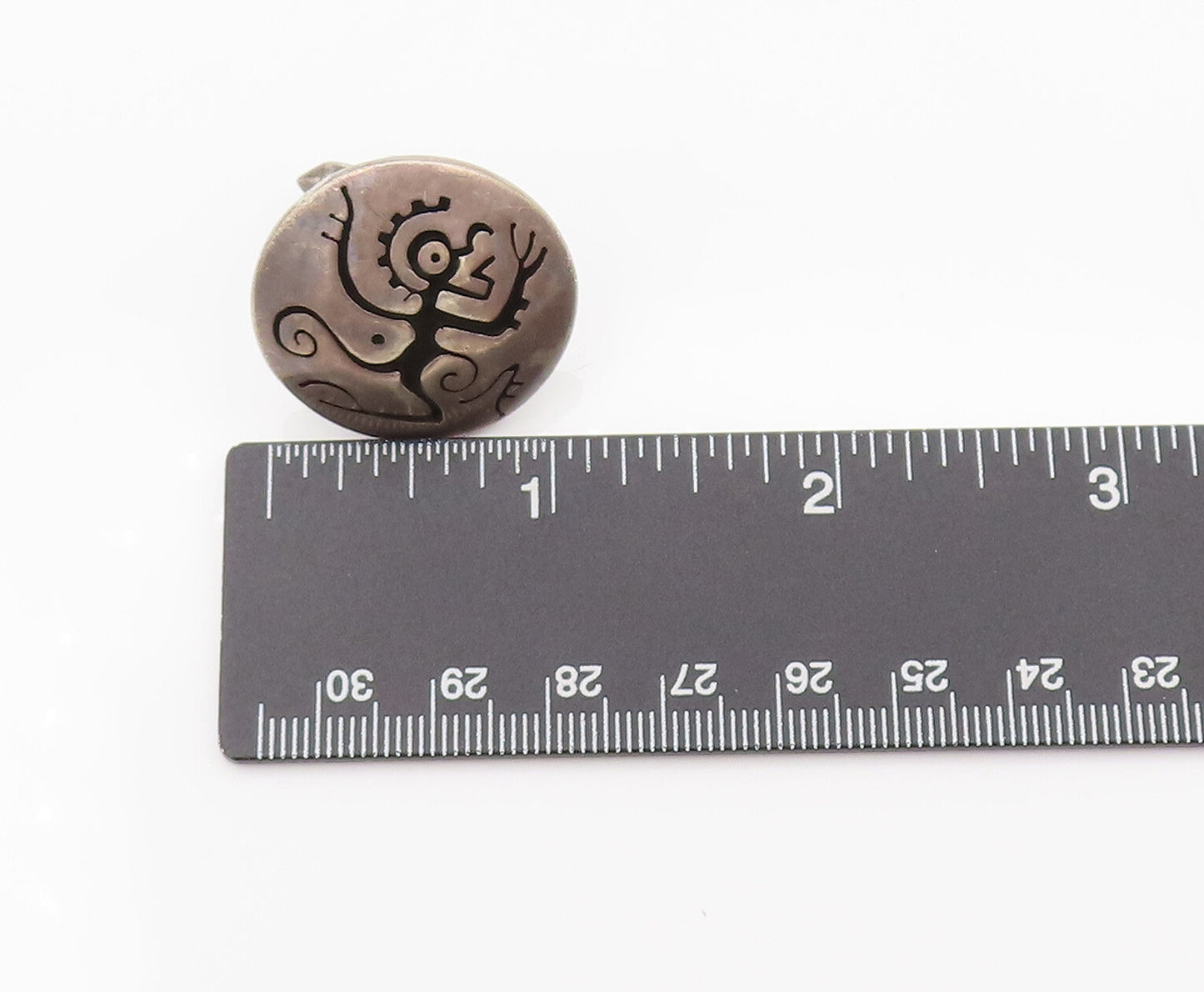 TAXCO MEXICO 925 Silver  Vintage Carved Figures Button Like Cuff Links  TR3523