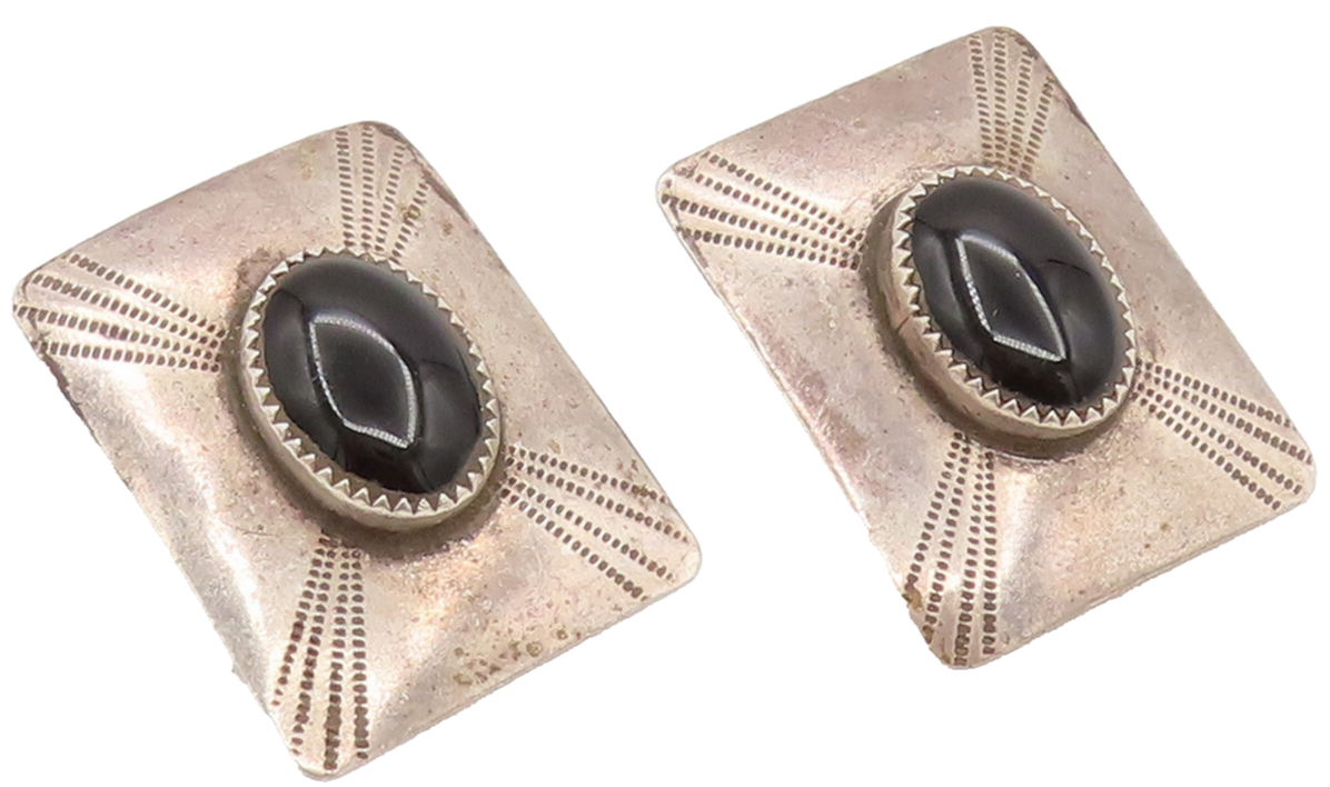 BB NAVAJO 925 Silver  Vintage Etched Lines Onyx Clip Back Earrings  EG12347