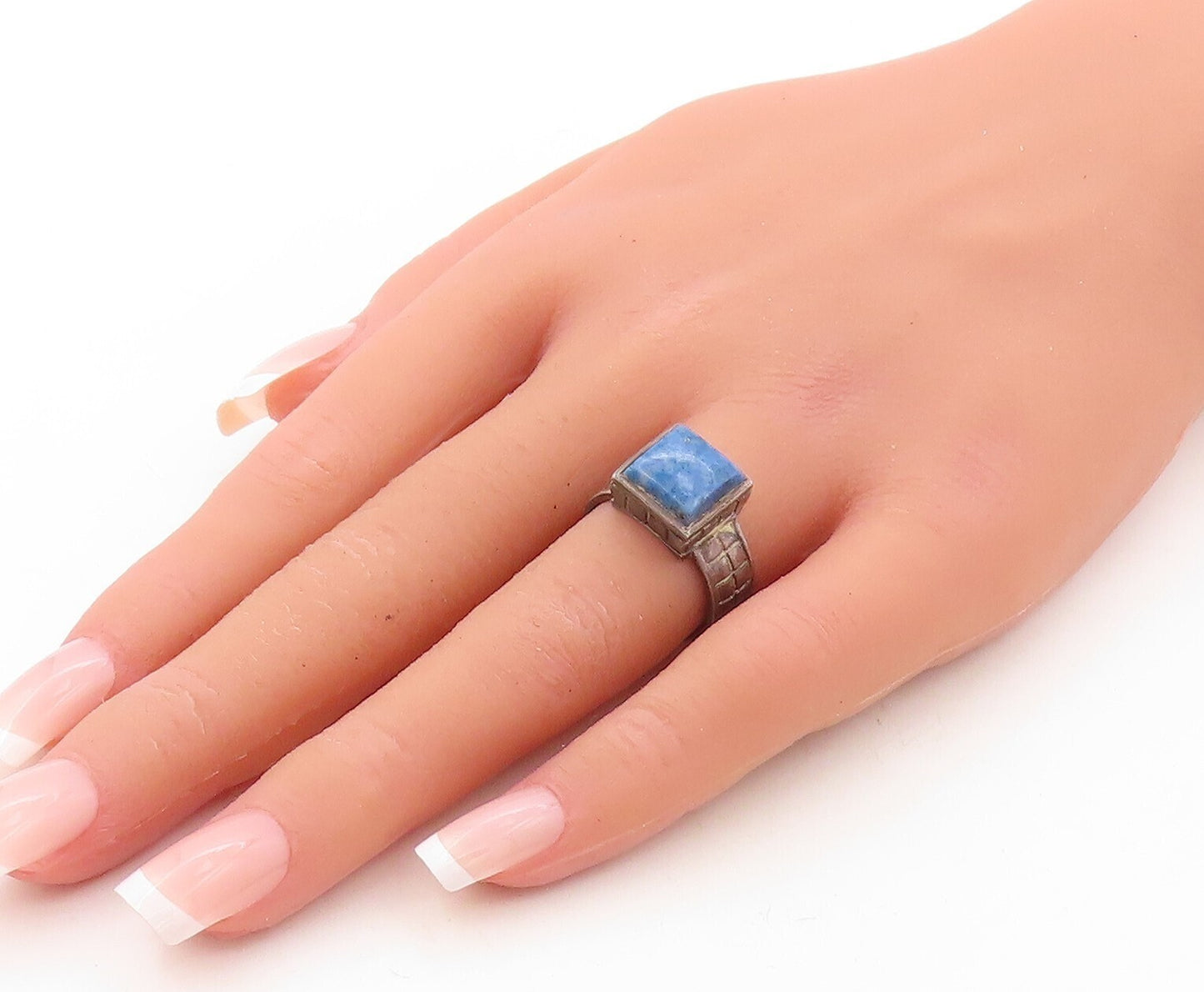 925 Sterling Silver Vintage Ring Dark Tone Square Gemstone Inlay  Sz 7  RG31084