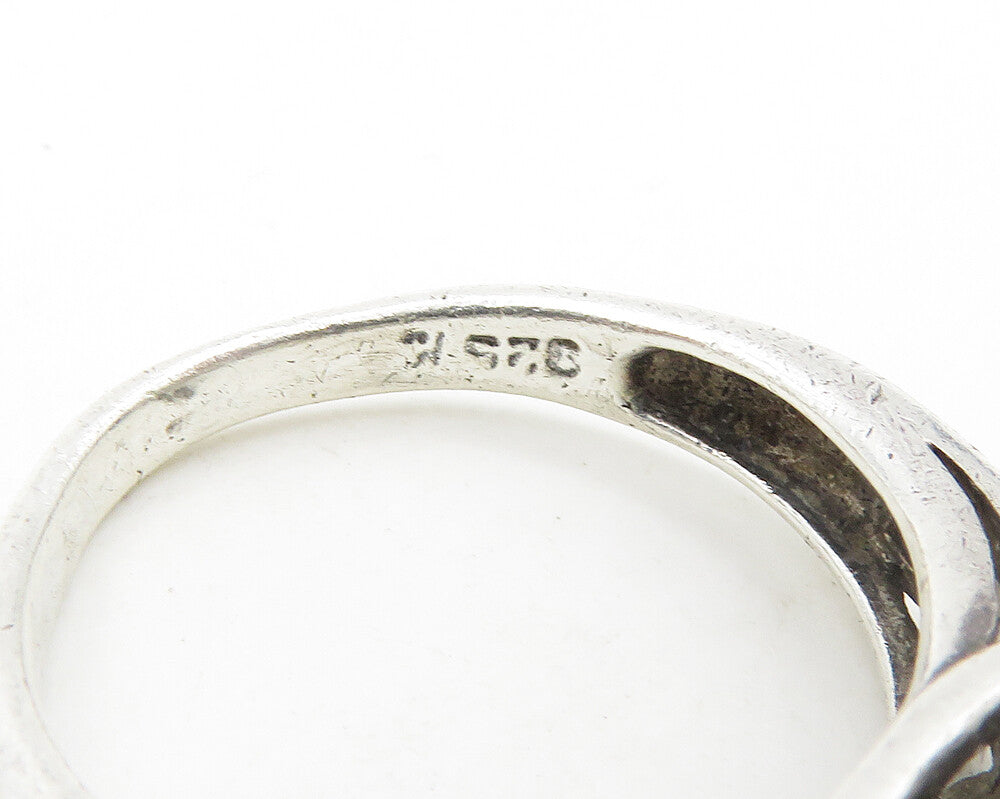 925 Sterling Silver  Vintage Cubic Zirconia Shiny Band Ring Sz 7.5  RG19123