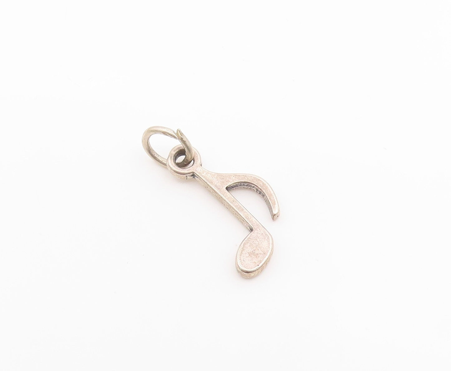 925 Sterling Silver  Vintage Shiny Petite Music Note Motif Pendant  PT19022