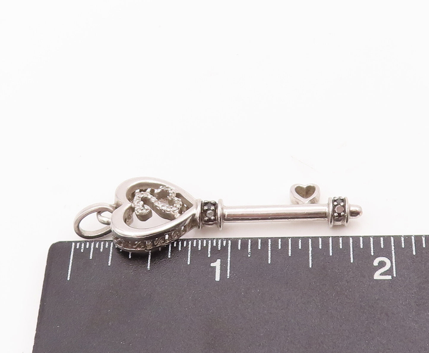 925 Sterling Silver Vintage Pendant Carved Black & White Diamonds Key  PT23085