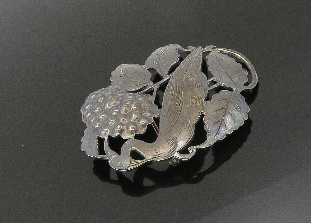 HANDERBEIT 925 Sterling Silver  Vintage Oxidized Grape Vine Brooch Pin  BP8502