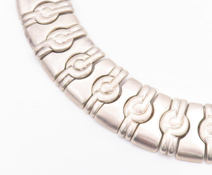 925 Sterling Silver Vintage Necklace Solid Carved Repeating Design  NE4302