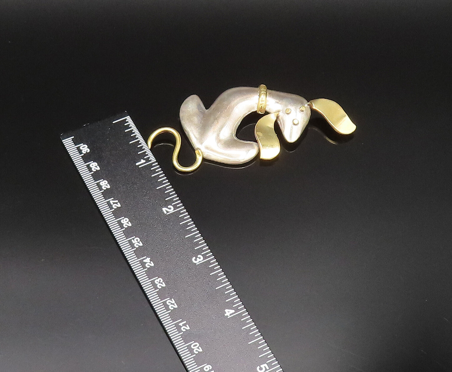 MEXICO 925 Silver  Vintage Sculpted Two Tone Sitting Dog Brooch Pin  BP9681