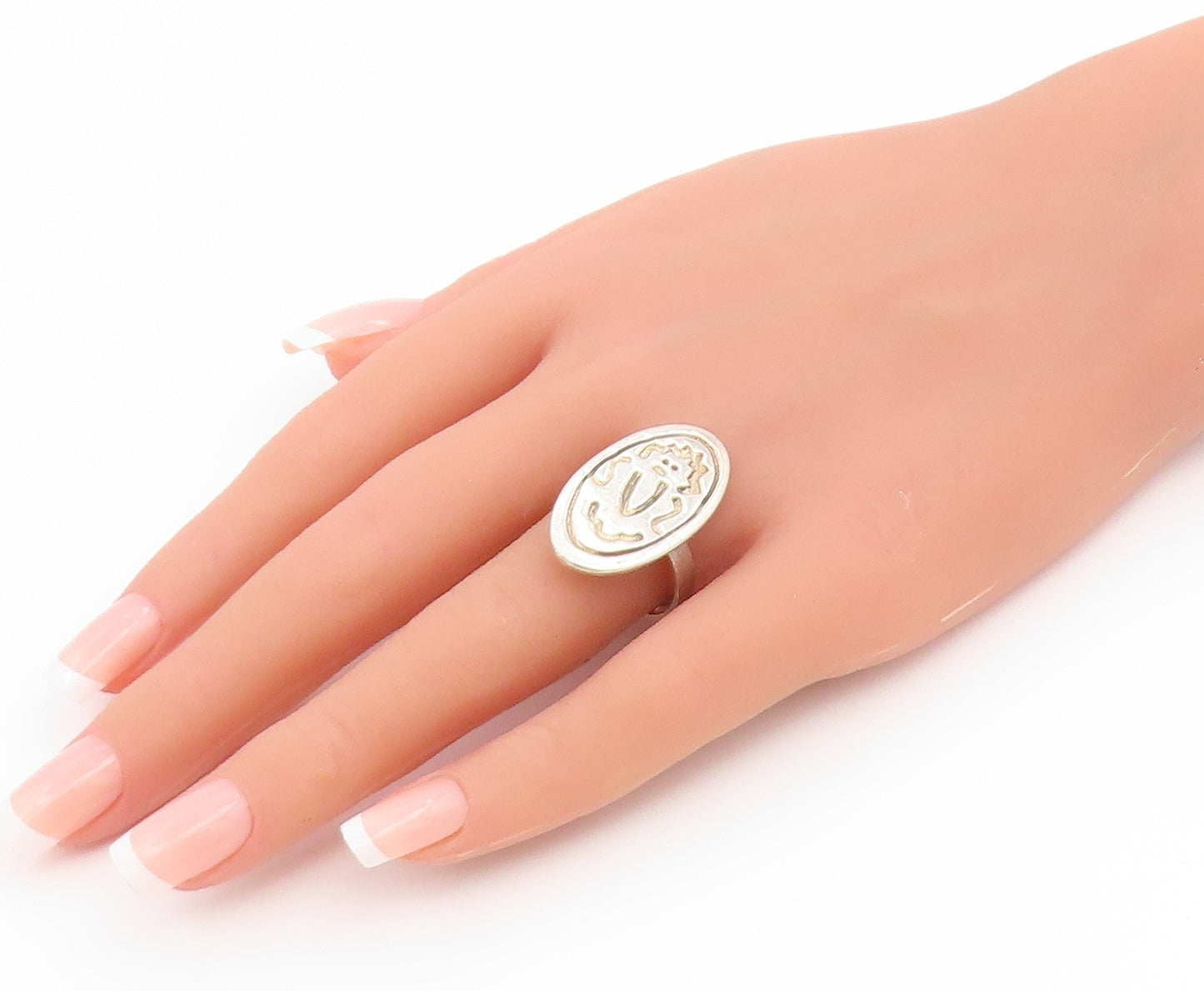 925 Sterling Silver Vintage Ring Modernist Carved Tribal Dance Band Sz 9 RG36901