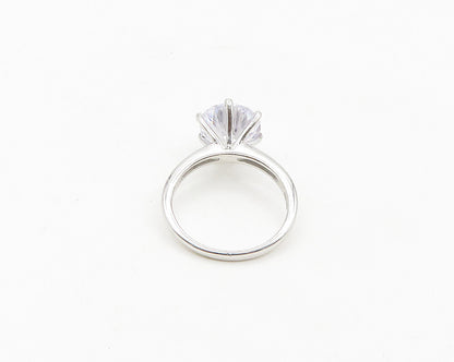 925 Sterling Silver  Sparkling Cubic Zirconia Solitaire Ring Sz 7  RG19131