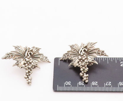925 Sterling Silver Vintage Earrings Carved Bunch Of Grapes & Leaves  EG13203