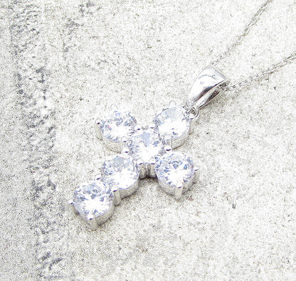 925 Sterling Silver  Faceted White Topaz Cross Pendant & Chain  PT1326