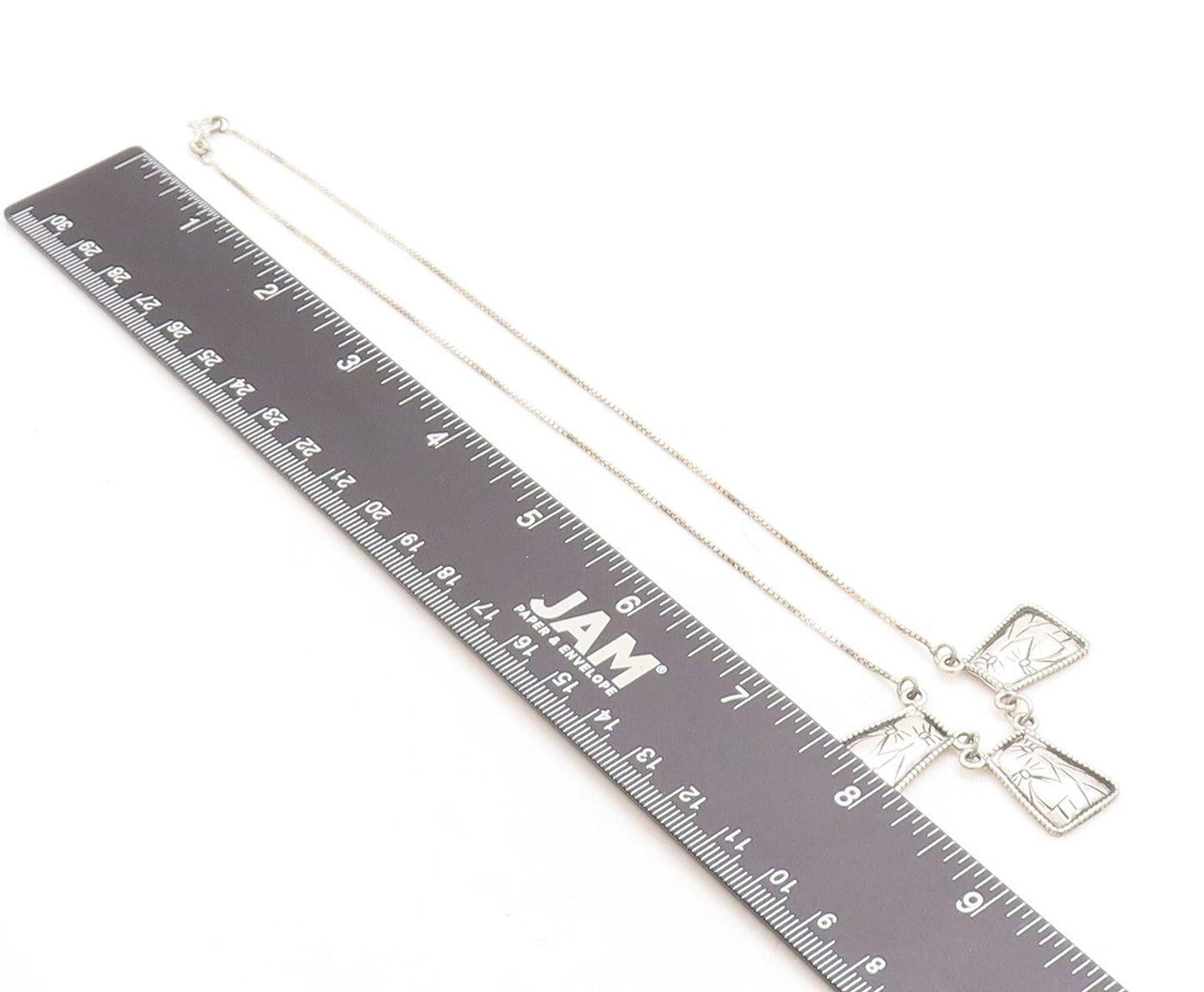 925 Sterling Silver  Vintage Etched Stick Figures Shiny Chain Necklace  NE1987