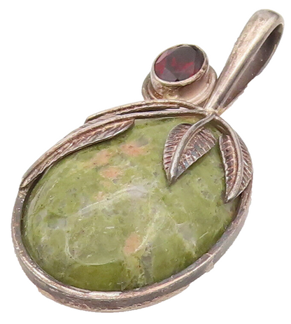 SAJEN 925 Silver  Vintage Oval Jasper With leaves & Garnet Pendant  PT22170