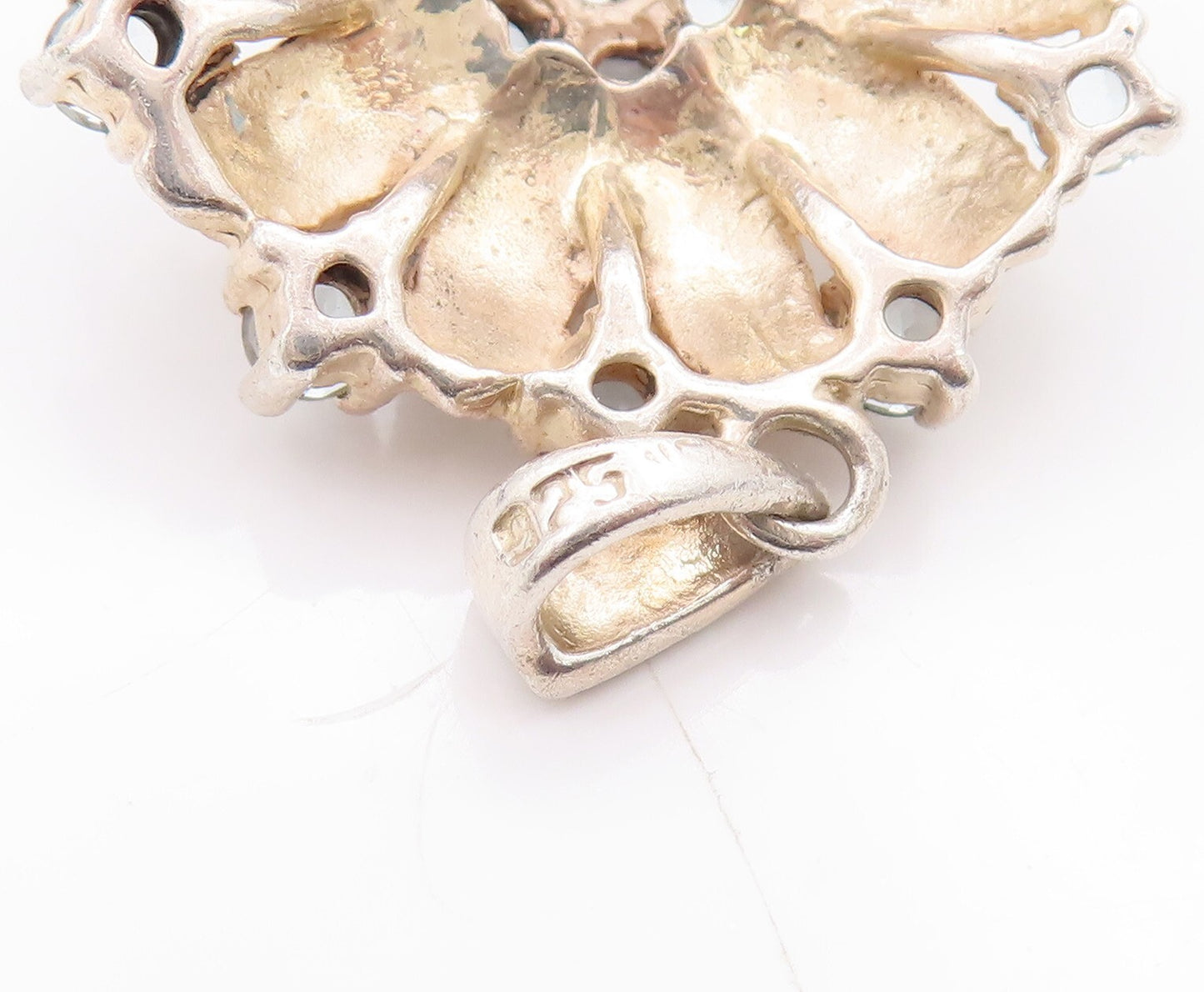 925 Sterling Silver Vintage Pendant Floral Carved Blue CZ Inlay  PT23299