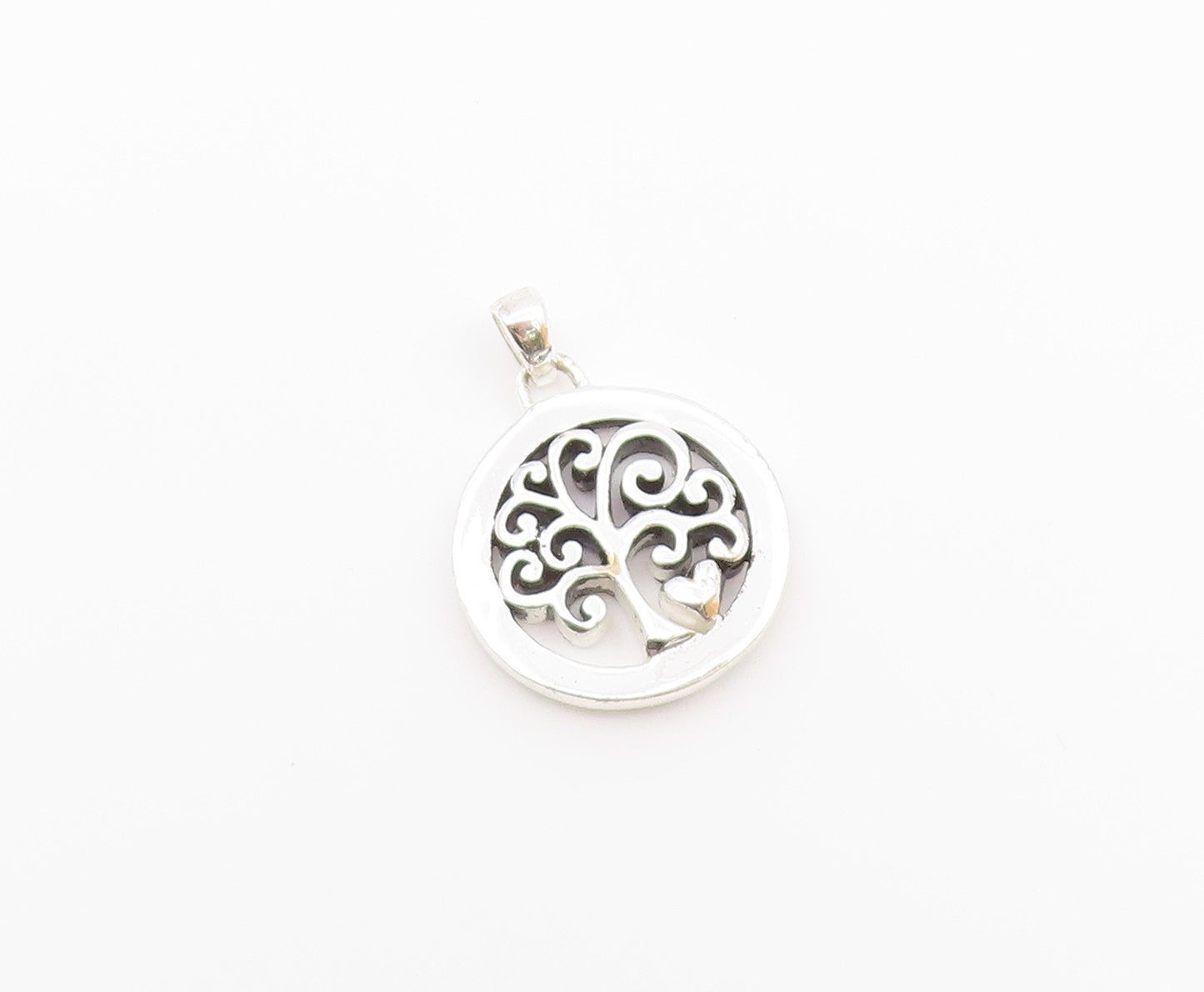 925 Sterling Silver  Vintage Shiny Mom Heart Of Family Tree Pendant  PT19153
