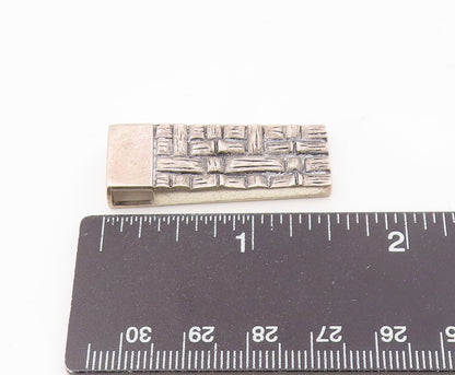 925 Sterling Silver  Vintage Wooden Log Pattern Motif Drop Pendant  PT19934