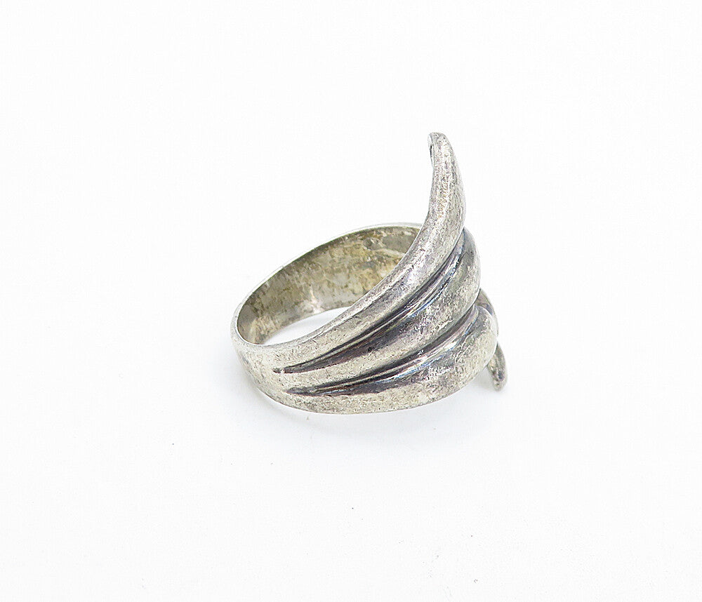 925 Sterling Silver  Vintage Dark Tone Fluted Bypass Band Ring Sz 6.5  RG5995