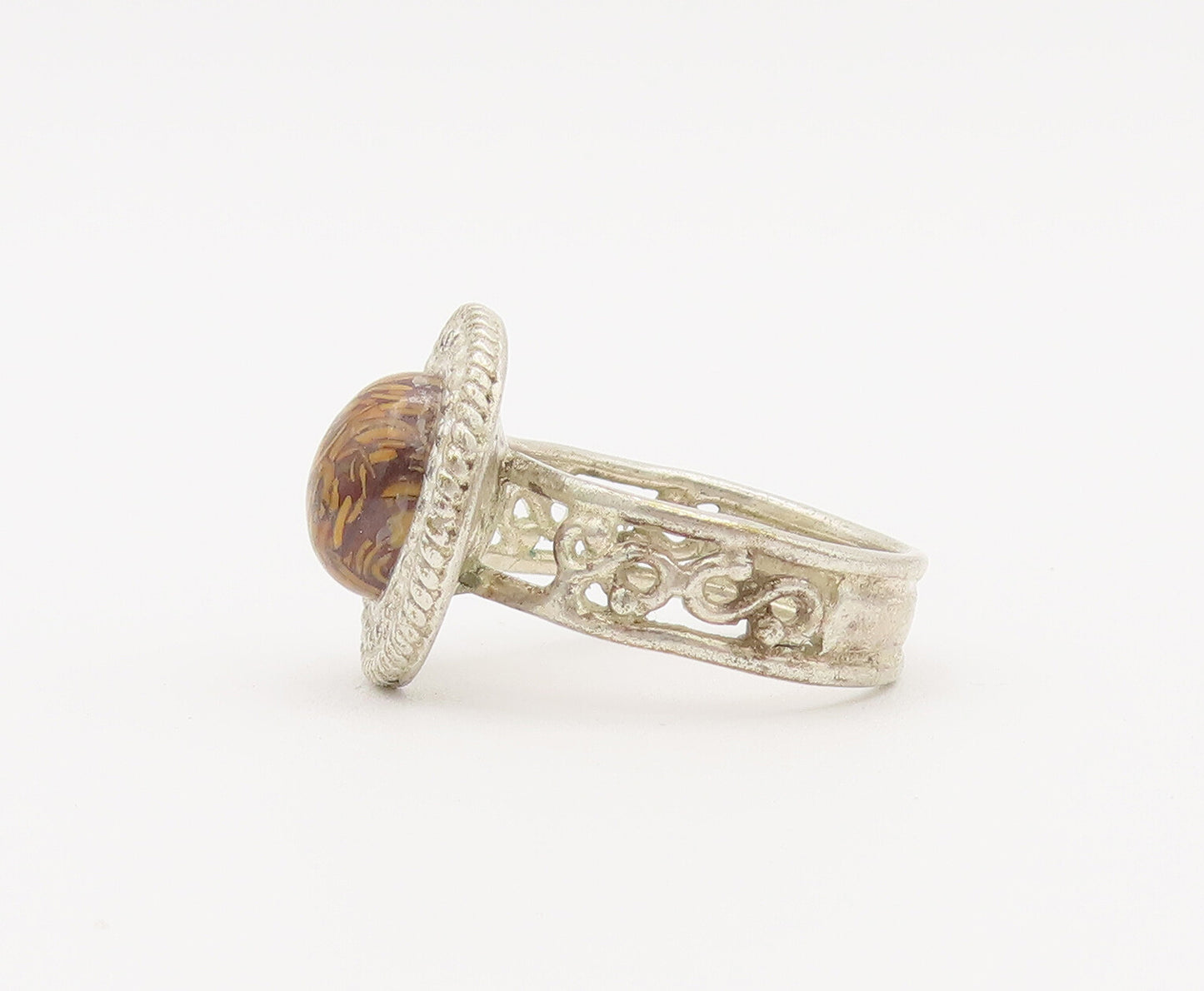 925 Sterling Silver Vintage Ring Carved Beaded Disc Enameled Stone Sz 8 RG27815