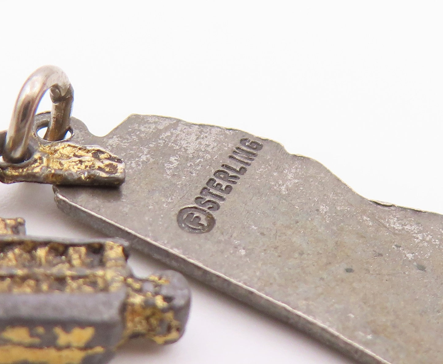 925 Sterling Silver  Vintage Oxidized Mississippi Map Ferry Pendant  PT9039