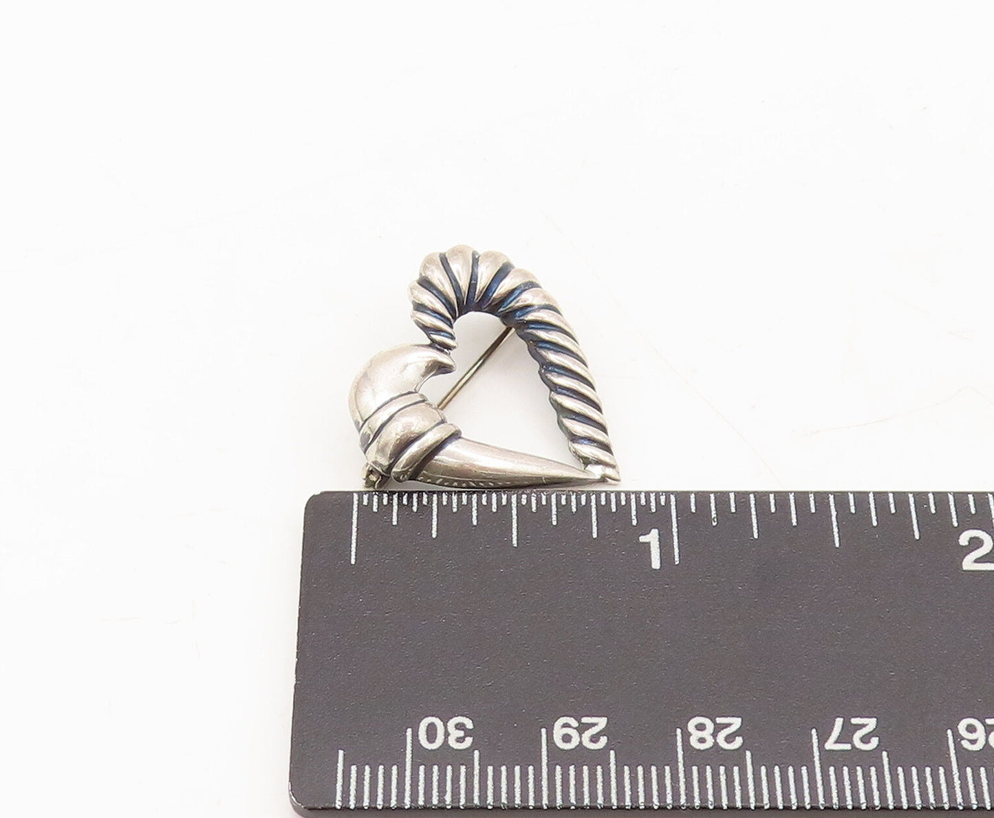 925 Sterling Silver Vintage Brooch Pin YURMAN Carved Rope Effect Heart  BP10598