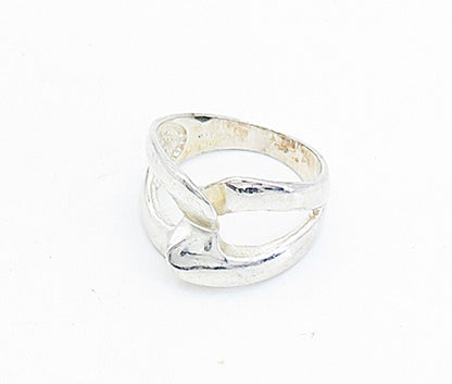 925 Sterling Silver  Shiny Smooth Interlocked Design Band Ring Sz 7  RG5938