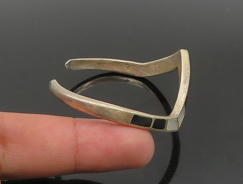 SOUTHWESTERN 925 Silver Vintage Mother Of Pearl & Onyx Cuff Bracelet BT9293