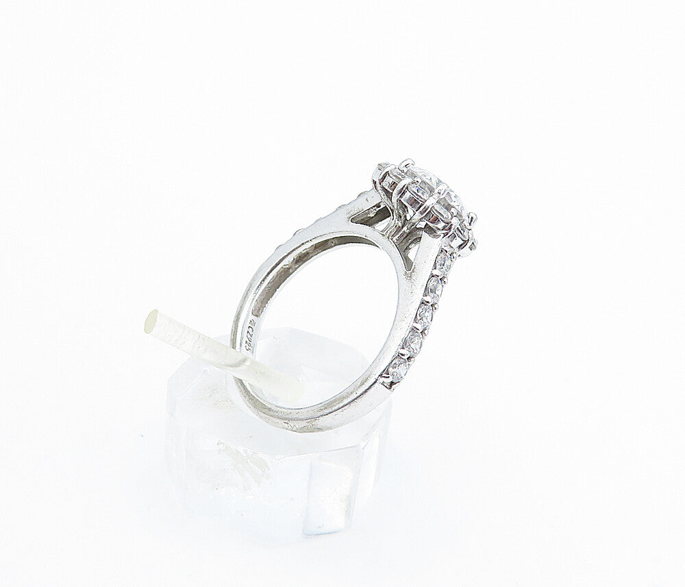 925 Sterling Silver  Cubic Zirconia Solitaire With Accents Ring Sz 6  RG3596