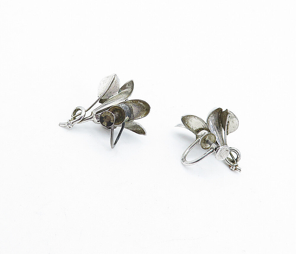 925 Sterling Silver  Vintage Shiny Sculpted Flower Non Pierce Earrings  EG2266