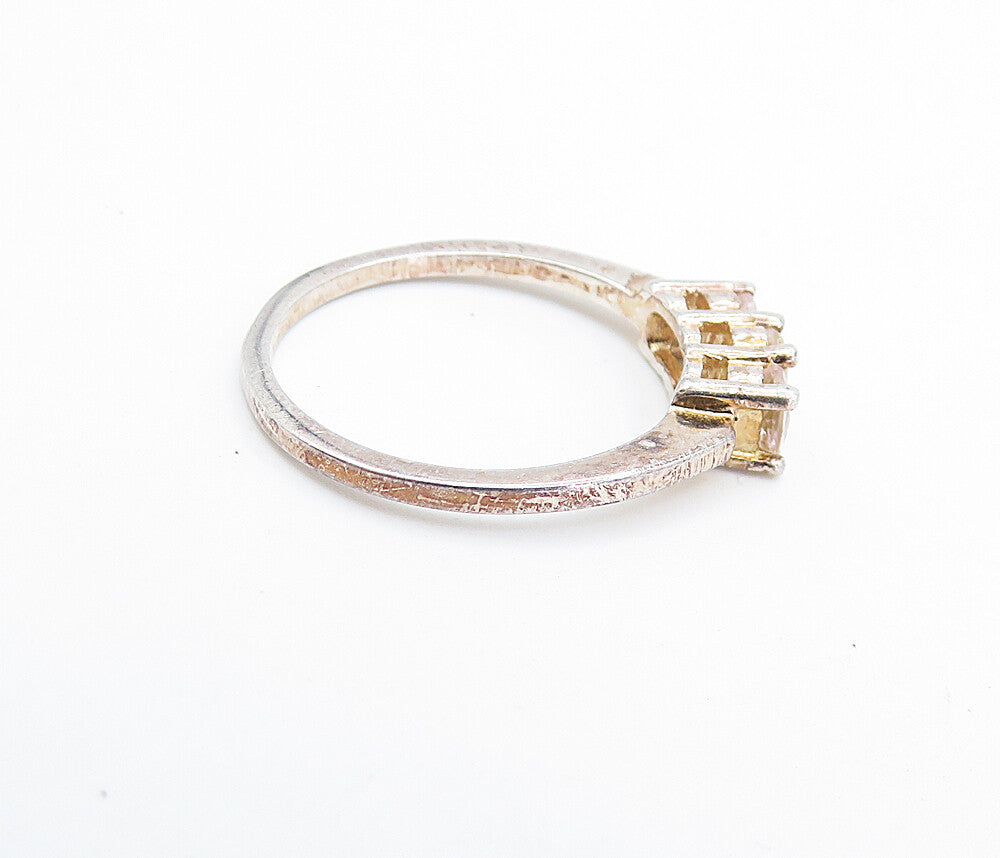 925 Sterling Silver  Vintage Topaz 3 Stone Petite Band Ring Sz 6.5  RG6326