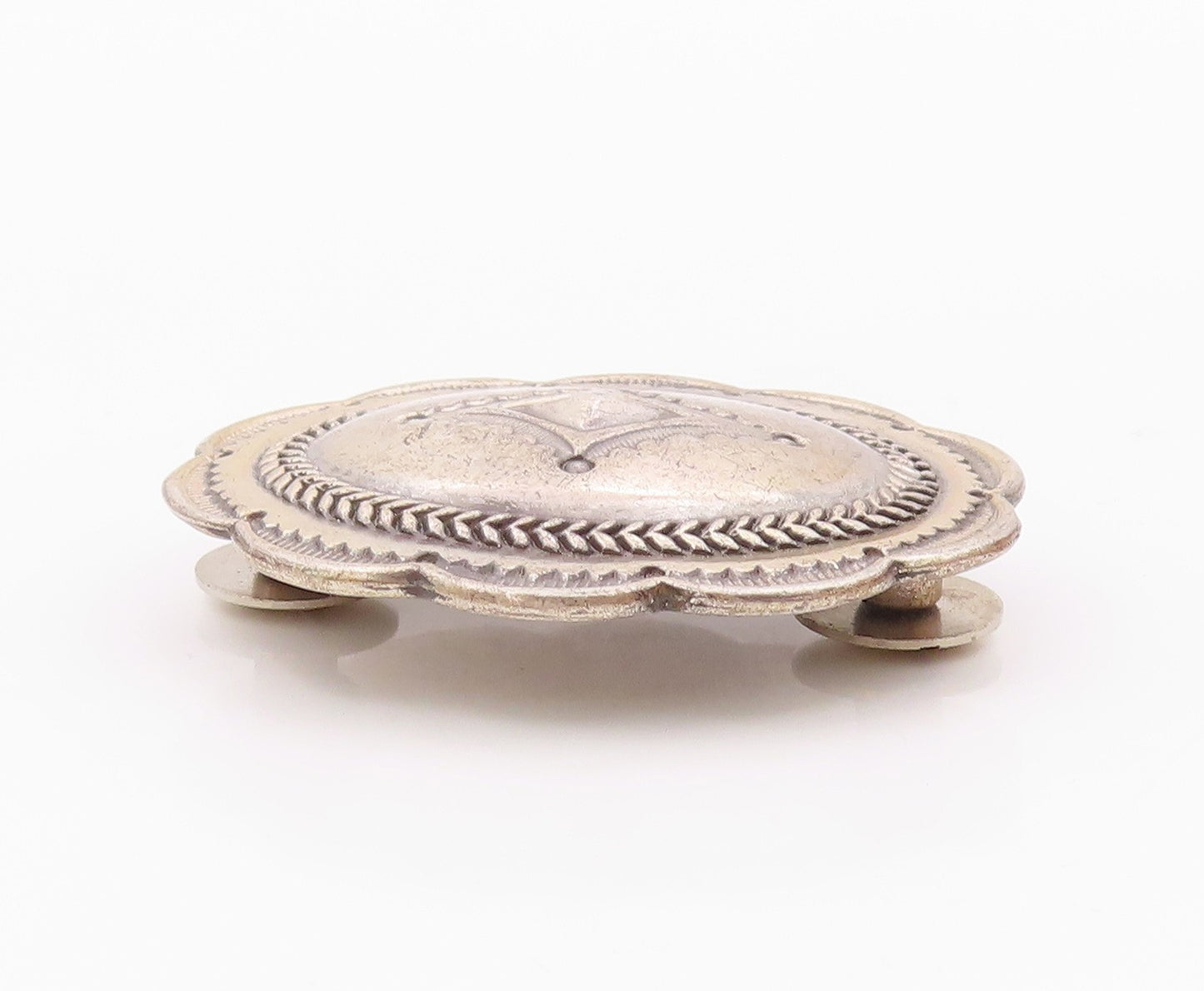 SOUTHWESTERN 925 Sterling Silver Vintage Etched Arrow Oval Floral Concho TR3320