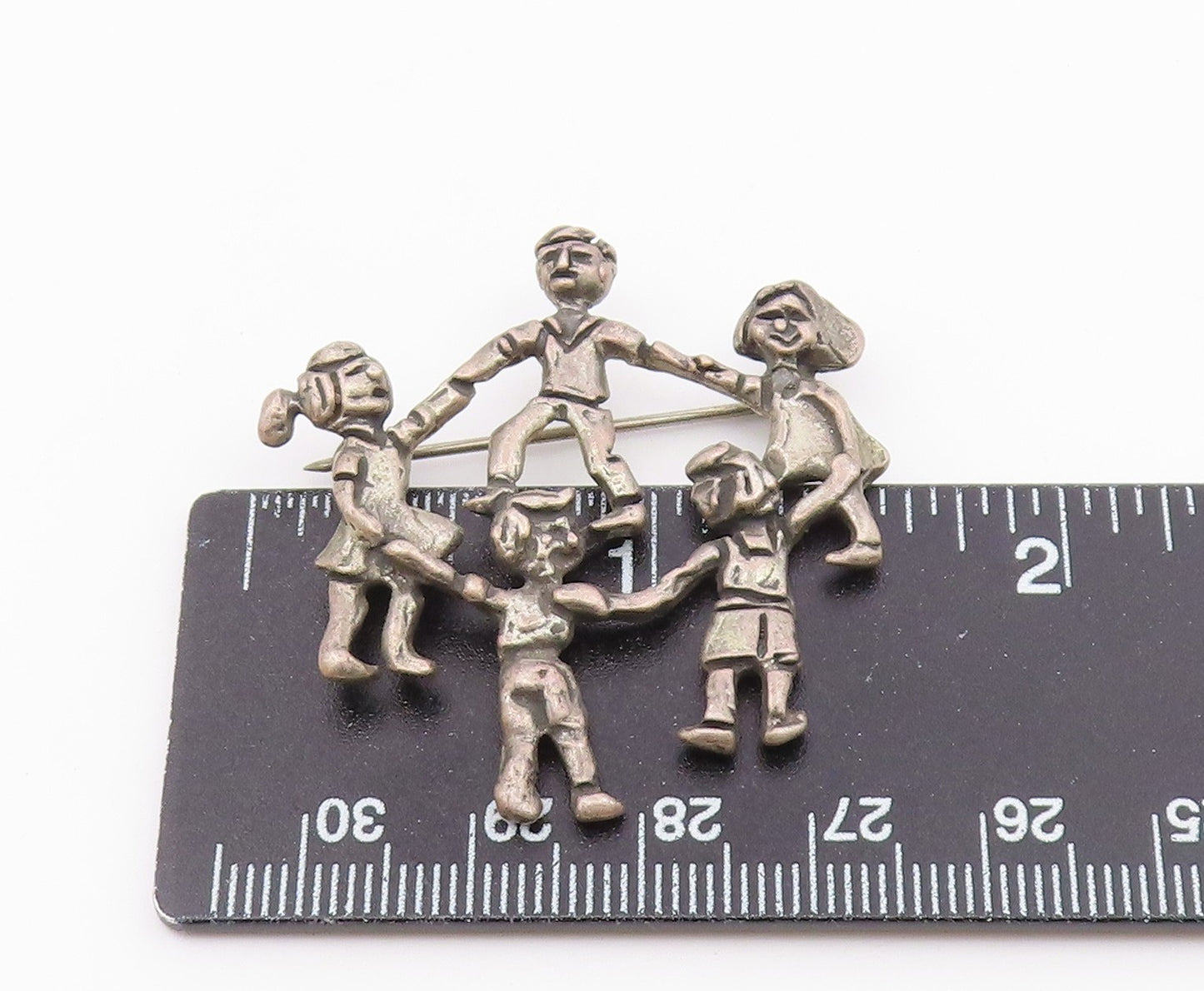 925 Sterling Silver  Vintage Children Holding Hands Chiseled Brooch Pin BP4986