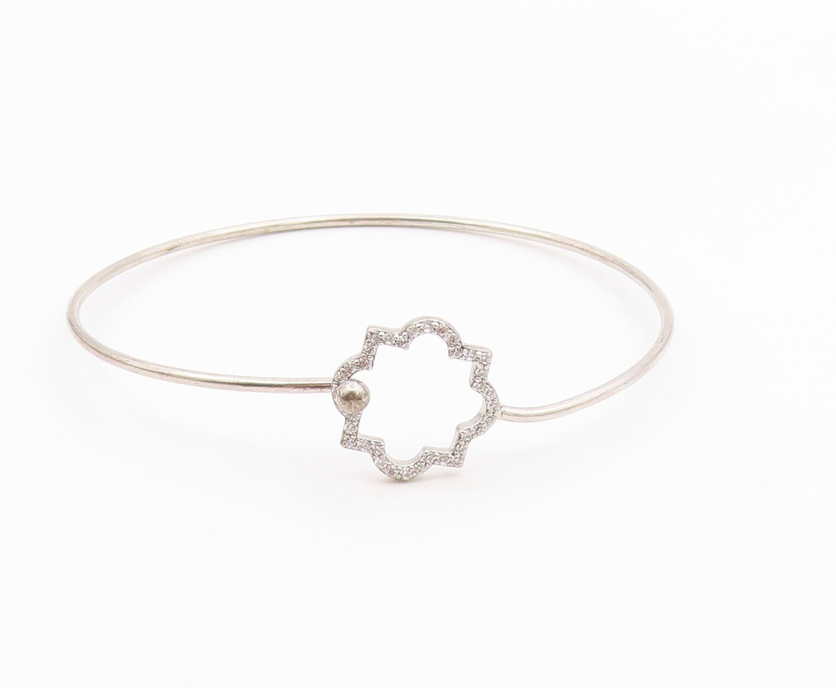 925 Sterling Silver  Shiny Topaz Open Flower Motif Bangle Bracelet  BT5254