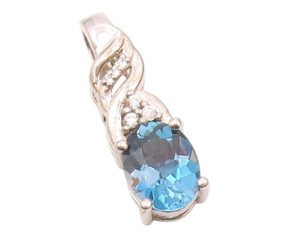 925 Sterling Silver  Vintage Shiny Prong Set Blue Topaz Pendant  PT15849