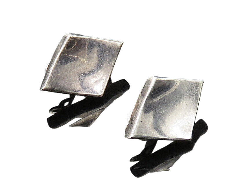 925 Sterling Silver  Vintage Smooth Diamond Shape Non Pierce Earrings  EG9776