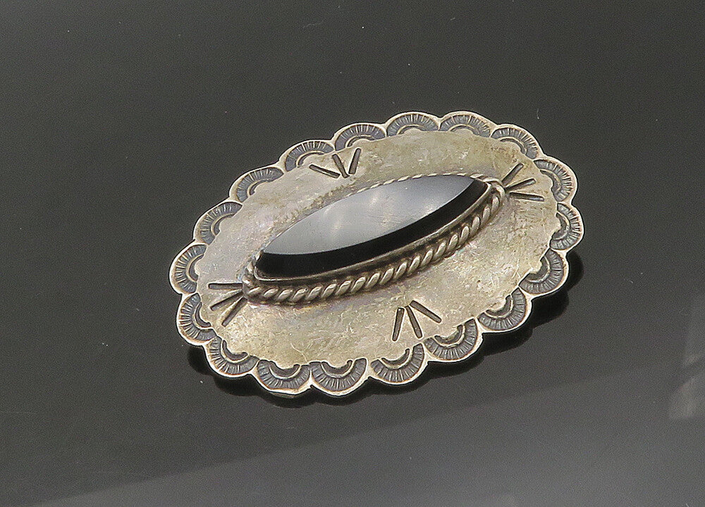 SOUTHWESTERN 925 Silver Vintage Black Onyx Etched Border Brooch Pin BP8737