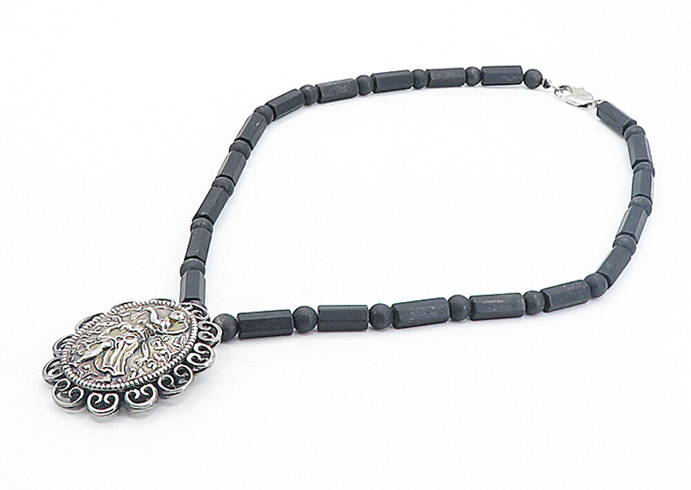 925 Sterling Silver Vintage Embossed Woman Black Beaded Chain Necklace NE1342