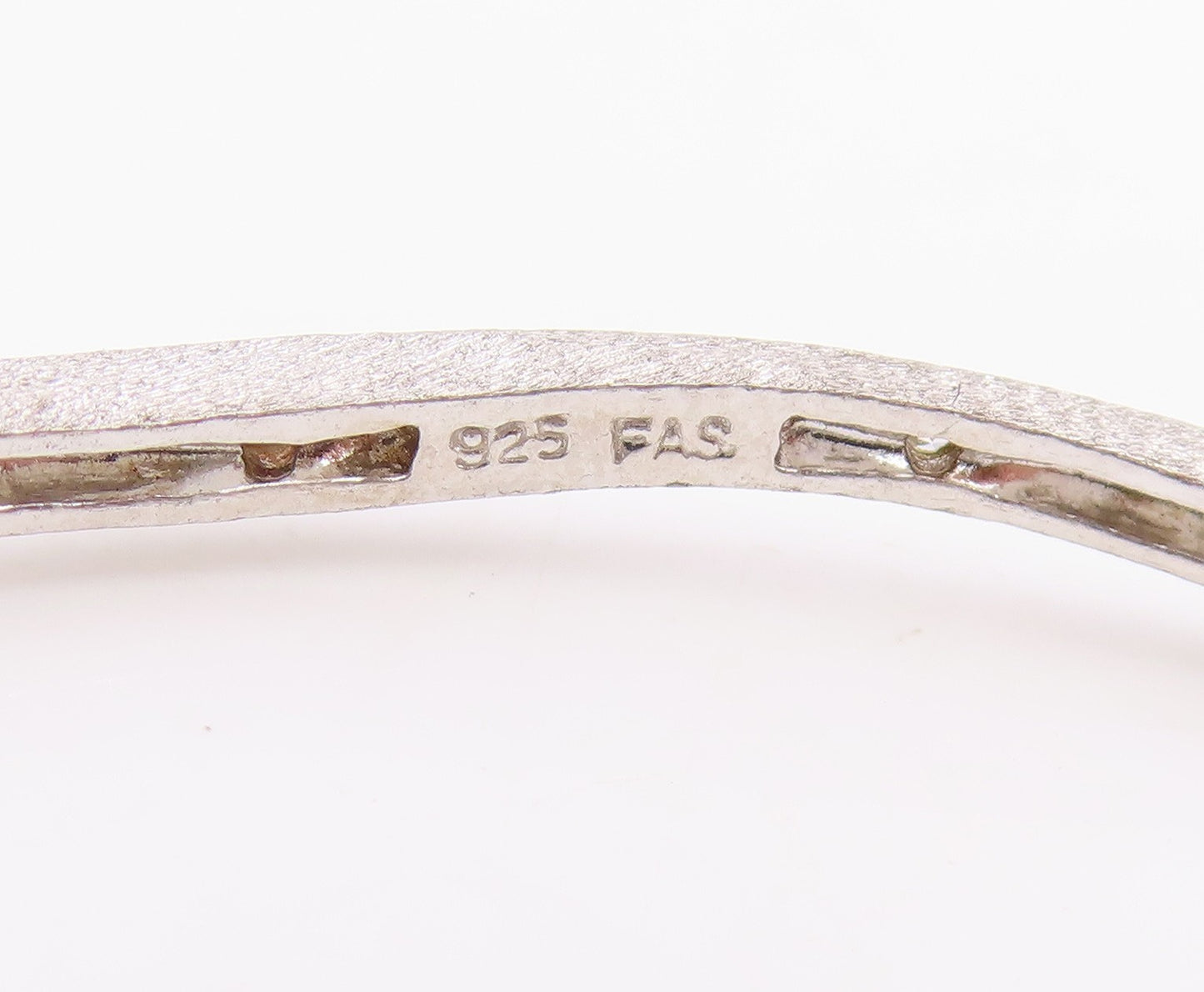 925 Sterling Silver Vintage Bracelet CZ Minimalist Elegant Wavy Bangle  BT11856