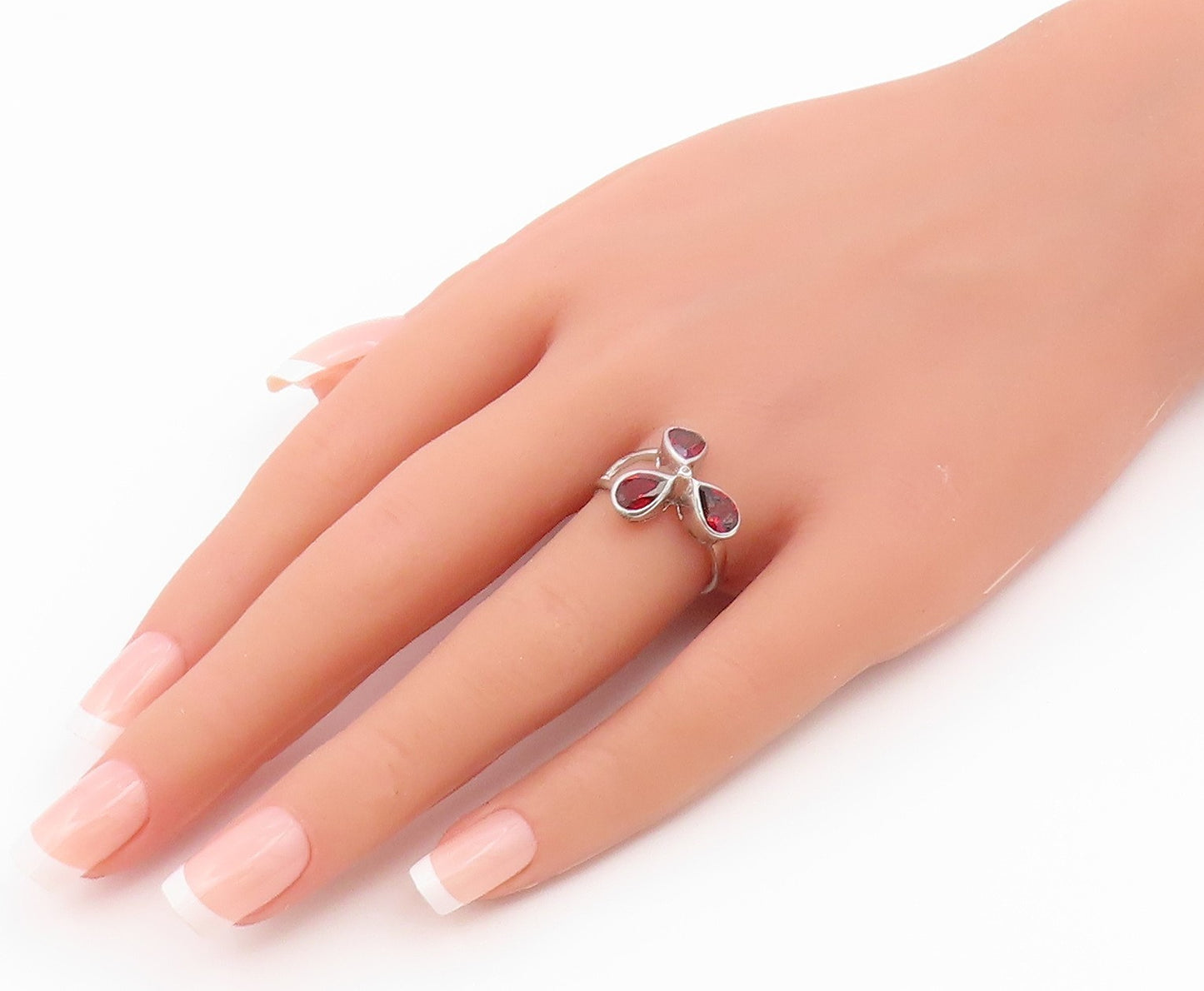 925 Sterling Silver Vintage Ring Elegant Pear Cut Garnet Flower  Sz 7  RG36567