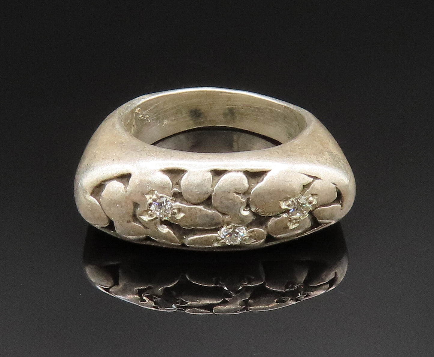 925 Silver  Vintage Cubic Zirconia Accented Cobblestone Ring Sz 5  RG24991